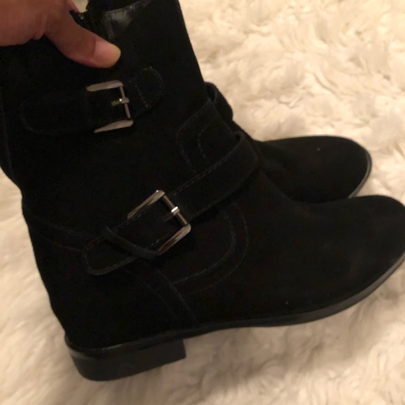 Le Chateau boots - Picture 4 of 5